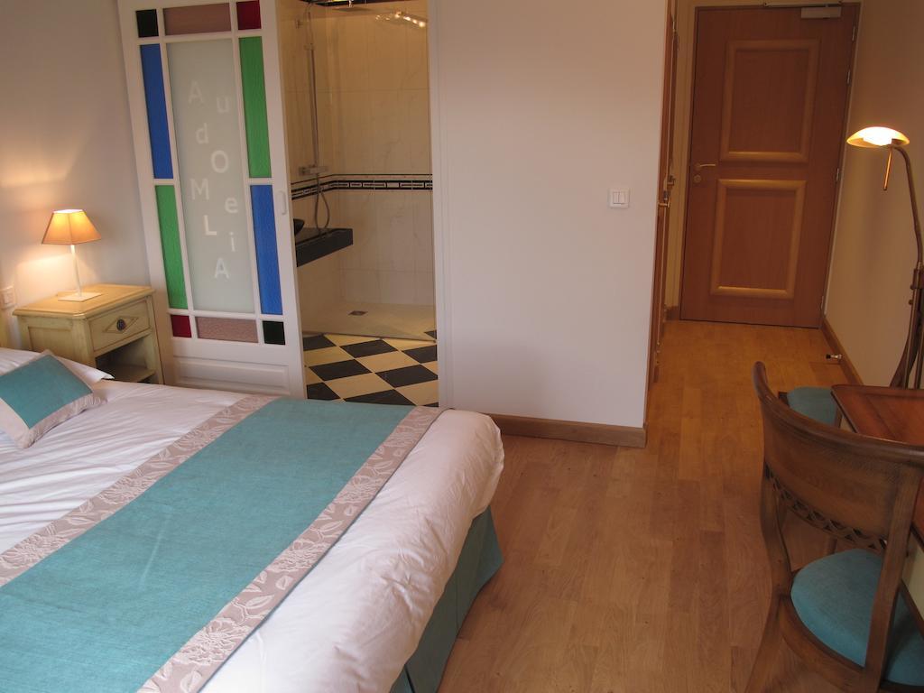 Au Domelia Provinois Hotel Cerneux Cameră foto