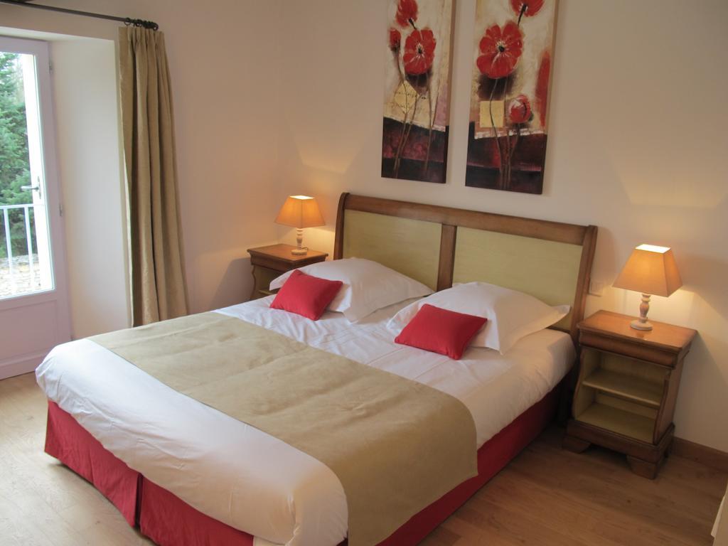 Au Domelia Provinois Hotel Cerneux Cameră foto